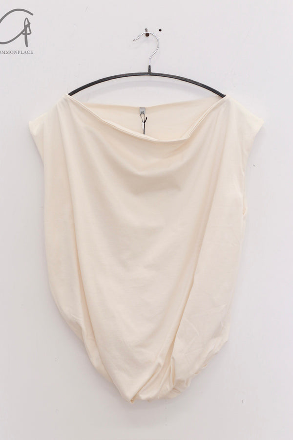 BASERANGE 25 Early Spring TURN Vest BAS-TOTUT-RC-SP25-UNDYED